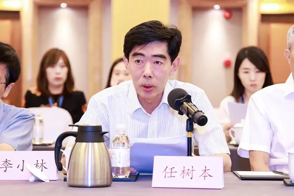 中國招標(biāo)投標(biāo)協(xié)會招標(biāo)代理機構(gòu)專業(yè)委員會換屆會議暨第三屆第一次工作會議在京成功召開